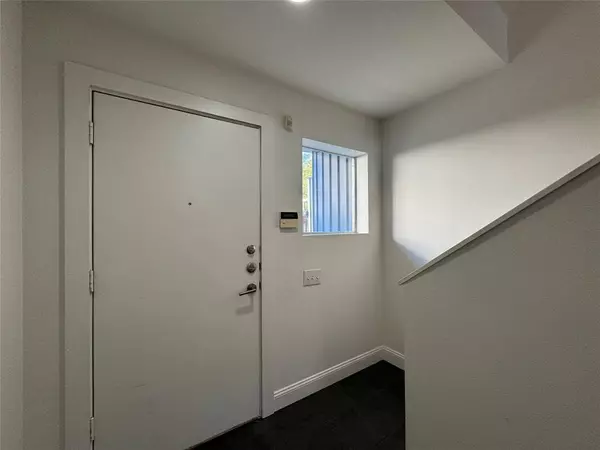 Dallas, TX 75204,4214 Swiss Avenue #L