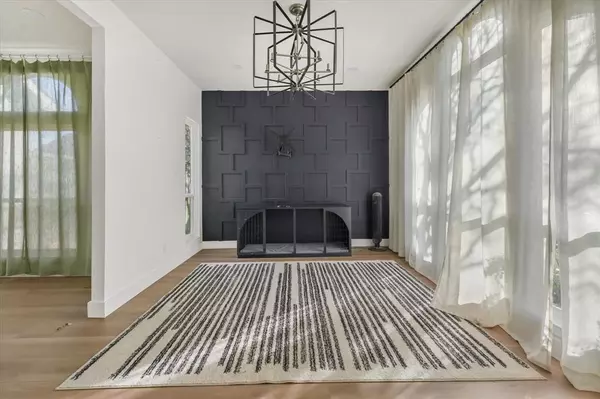 Rowlett, TX 75088,8405 Greenspoint Drive