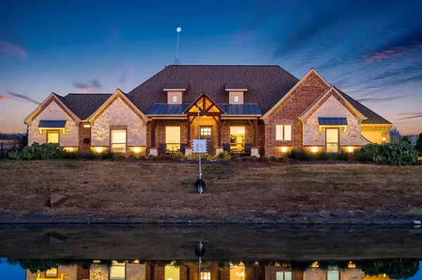 12117 Wild Bill Court, Newark, TX 76071