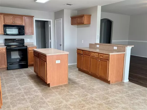 Forney, TX 75126,204 S CHESTNUT Street