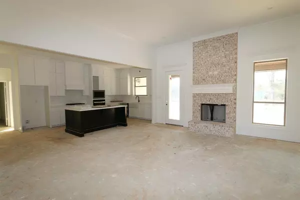 Tyler, TX 75703,16503 Cooper Way