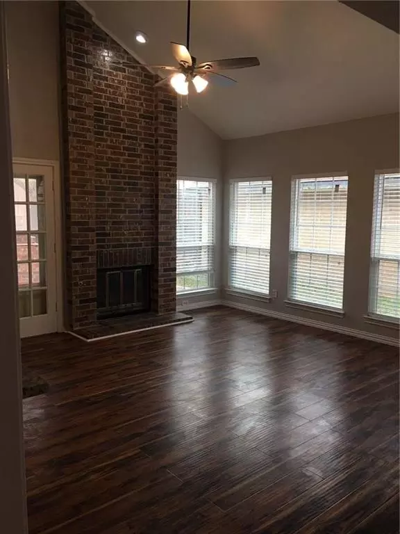 Carrollton, TX 75007,2124 Avignon Drive