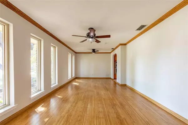 Carrollton, TX 75006,1509 Shannon Court