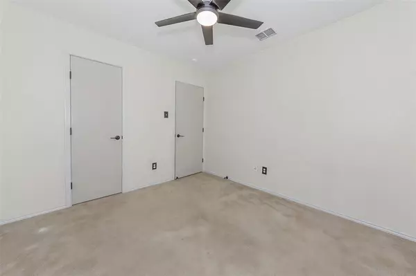 Fort Worth, TX 76052,1133 Day Dream Drive