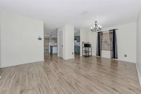 Fort Worth, TX 76052,1133 Day Dream Drive