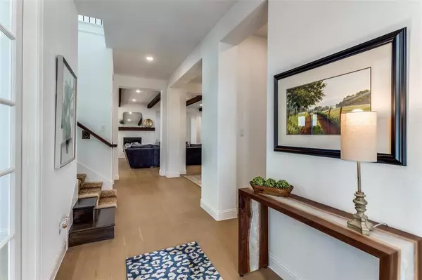 Fort Worth, TX 76008,2228 Sandrellan Street