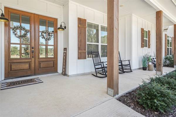 Burleson, TX 76028,108 Southwood Drive