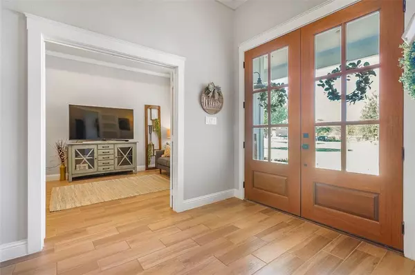 Burleson, TX 76028,108 Southwood Drive