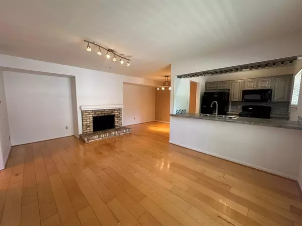 Dallas, TX 75219,4049 Herschel Avenue #F