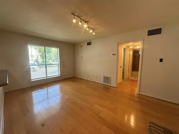 Dallas, TX 75219,4049 Herschel Avenue #F