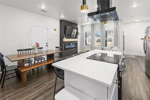 Dallas, TX 75215,3220 Reed Lane