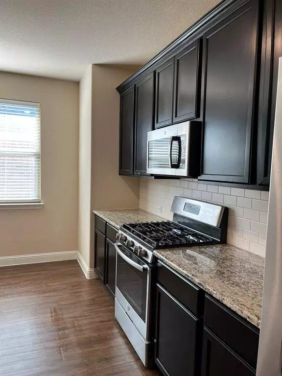 Sanger, TX 76266,8 Pleasant Valley