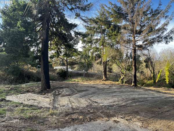 Florence, OR 97439,88336 Hwy 101