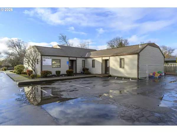 Newberg, OR 97132,504 N VILLA RD