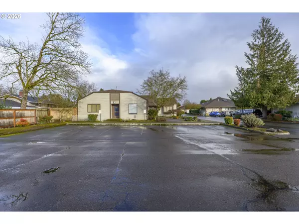Newberg, OR 97132,504 N VILLA RD