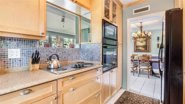 Fort Lauderdale, FL 33301,180 Isle Of Venice Dr #127