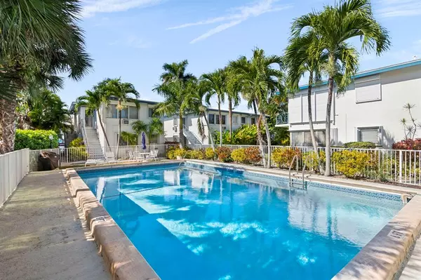 Fort Lauderdale, FL 33304,561 Bayshore Dr #5