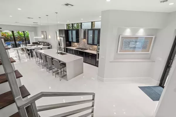 Fort Lauderdale, FL 33304,928 NE 16th Ave #928