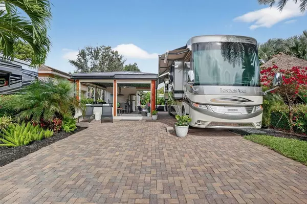 Pompano Beach, FL 33068,78 S Cortez Dr #78