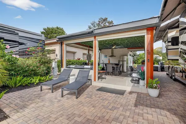 Pompano Beach, FL 33068,78 S Cortez Dr #78