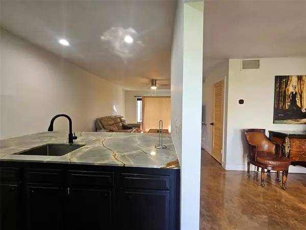 Boca Raton, FL 33486,825 NW 13th Street #110