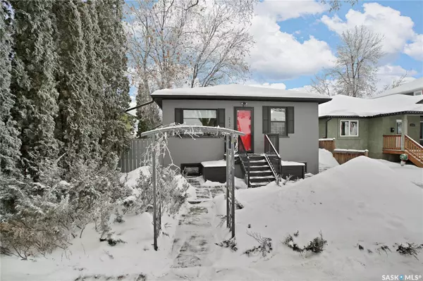 Saskatoon, SK S7J 0B2,215 Isabella STREET E