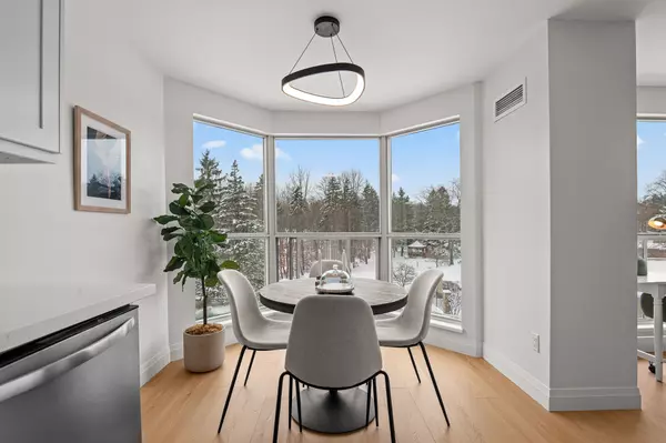 Mississauga, ON L5L 4M2,1700 The Collegeway N/A #312