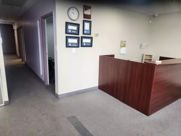 Brampton, ON L6T 5B9,7955 Torbram RD #14