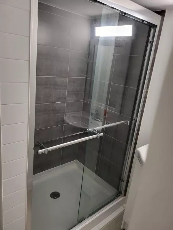 Brampton, ON L6P 2B1,76 LEXINGTON RD