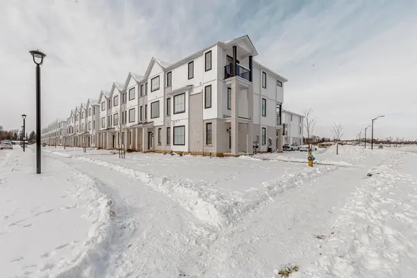 London North, ON N6G 0Y2,1781 Henrica AVE #2