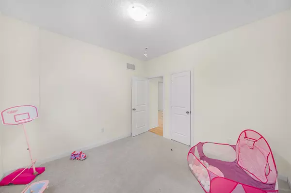 166 Country Club DR, Loyalist, ON K0H 1G0