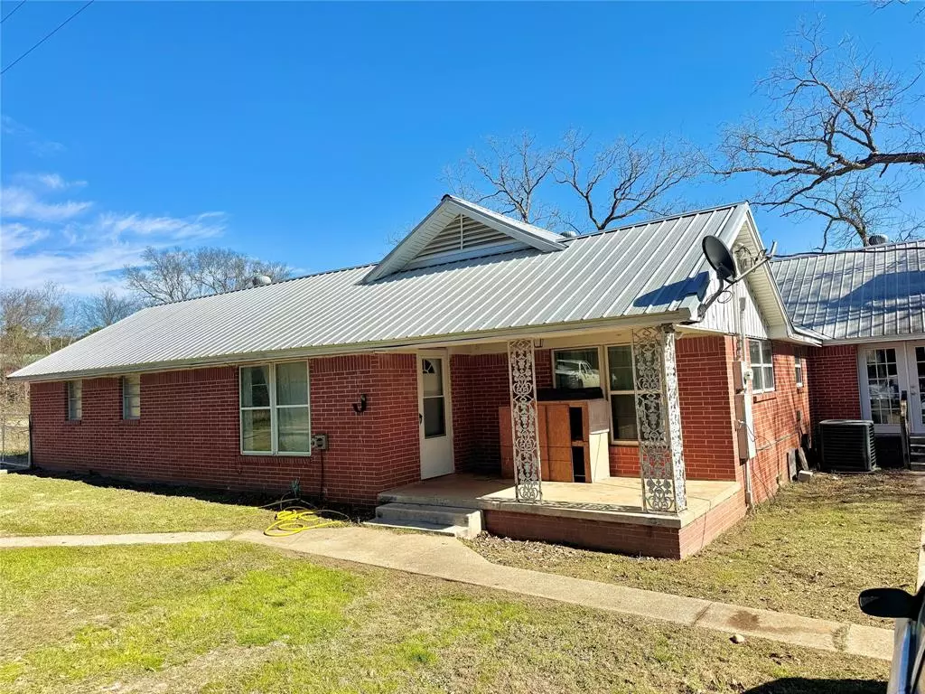 Hawkins, TX 75765,346 County Road 3520