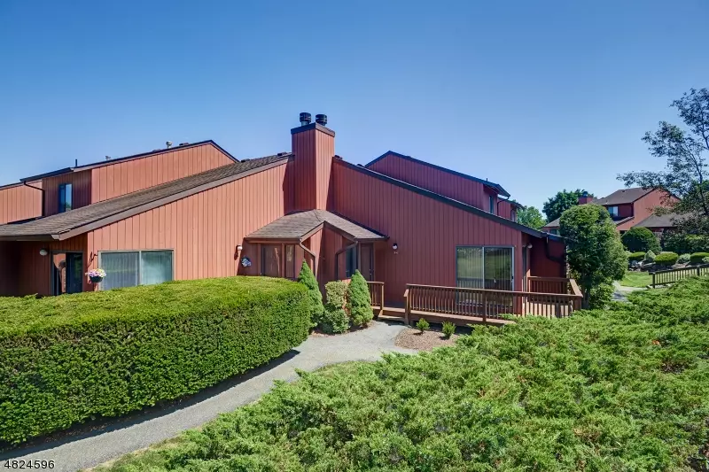 Florham Park Boro, NJ 07932,250 Ridgedale Ave T4 #4