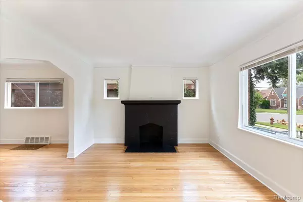 Detroit, MI 48221,18709 SAN JUAN DR