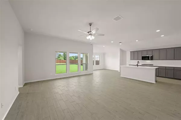 Azle, TX 76020,733 Stone Eagle Drive