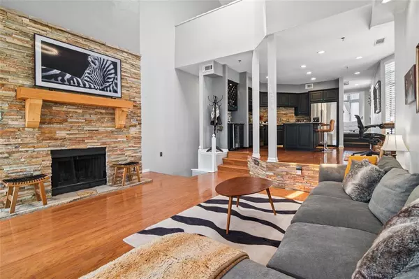 Dallas, TX 75204,3235 Cole Avenue #85