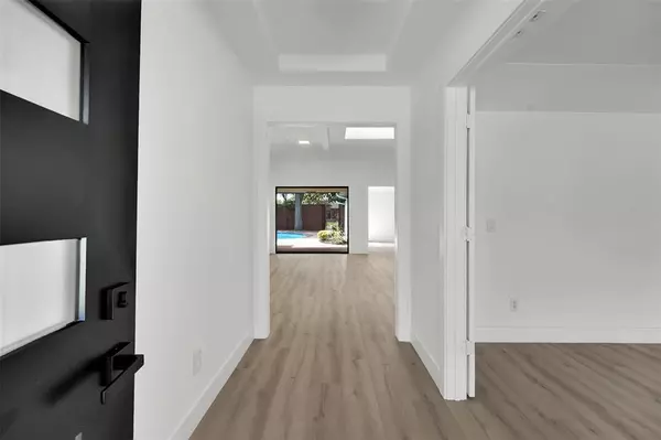 Plano, TX 75075,2609 Mariposa Circle