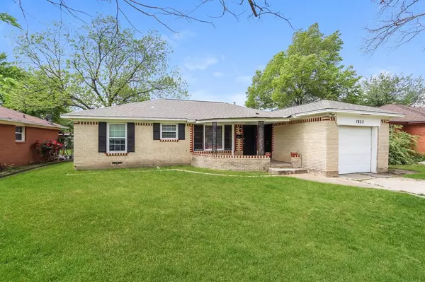 Dallas, TX 75217,1823 Houghton Road