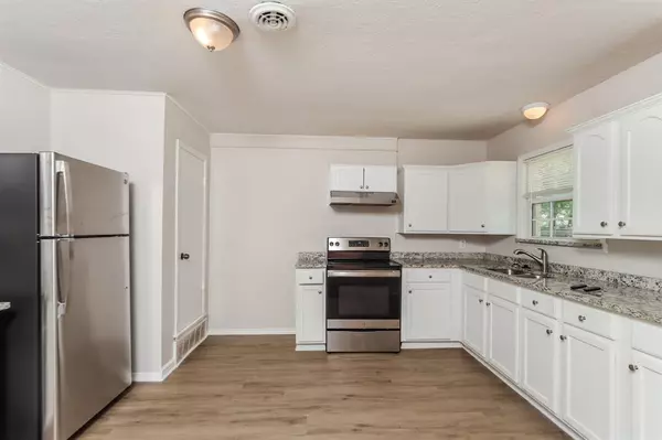 Dallas, TX 75217,1823 Houghton Road