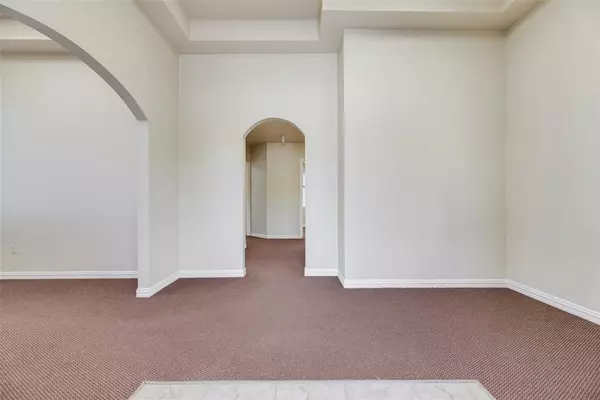 Plano, TX 75024,5052 Tennyson Parkway