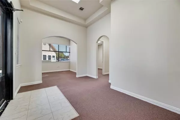 Plano, TX 75024,5052 Tennyson Parkway