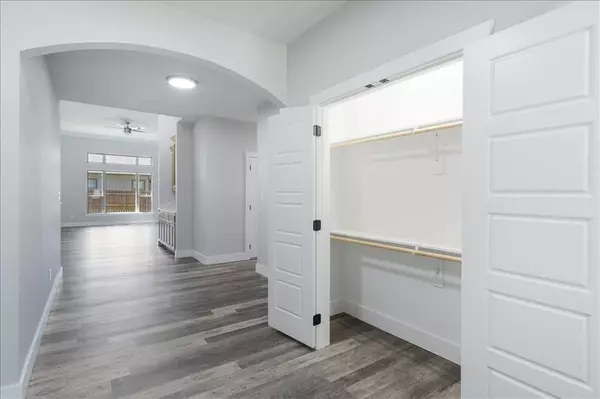 Sherman, TX 75090,604 N Frisco Street