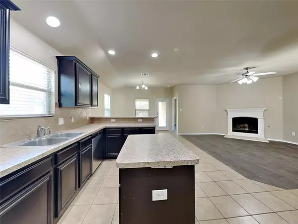 Melissa, TX 75454,1114 Bexar Avenue