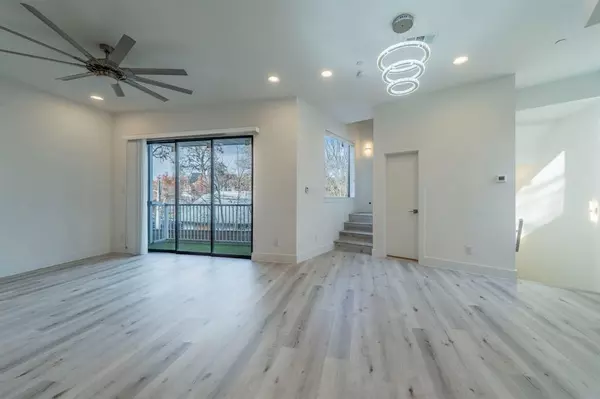 Dallas, TX 75208,1022 ELDORADO Avenue #104