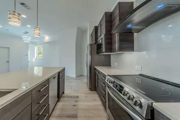 Dallas, TX 75208,1022 ELDORADO Avenue #104