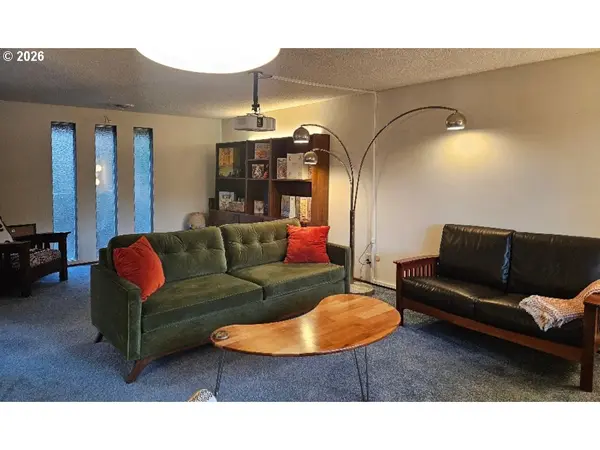 Eugene, OR 97405,4734 BROOKWOOD ST