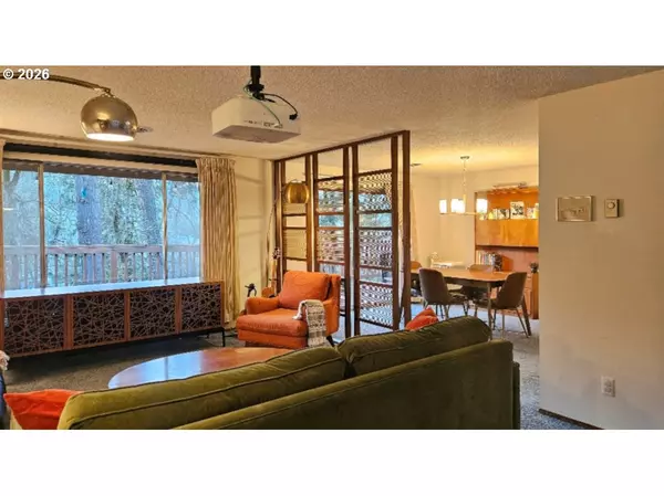 Eugene, OR 97405,4734 BROOKWOOD ST