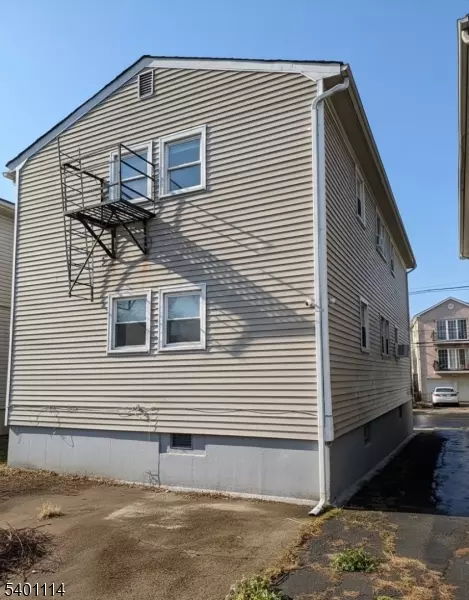 Newark City, NJ 07112,178 Fabyan Pl