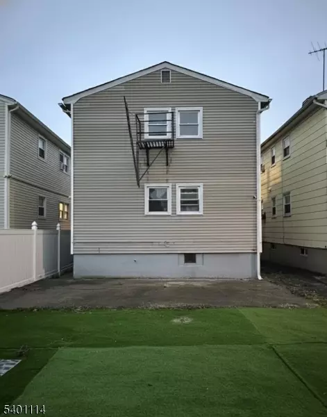 Newark City, NJ 07112,178 Fabyan Pl