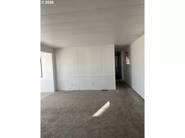 Newberg, OR 97132,2901 E 2ND ST #126